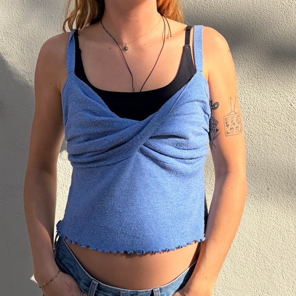 BLUE TOP - Picture 2 of 4